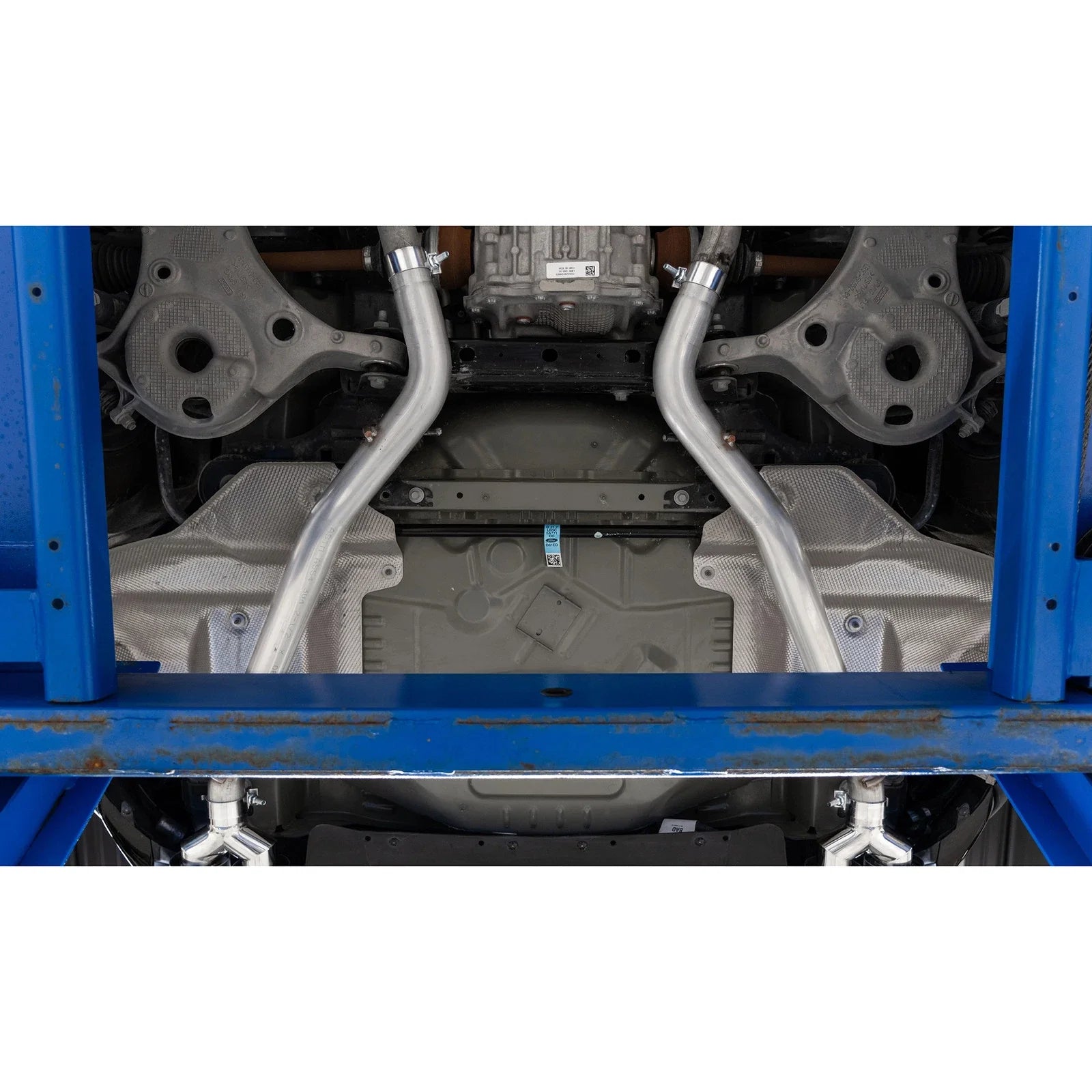 MBRP 20-21 Ford Explorer ST 3.0L EcoBoost Dual Rear Exit Axle Back w/ Quad Tip AL Exhaust System