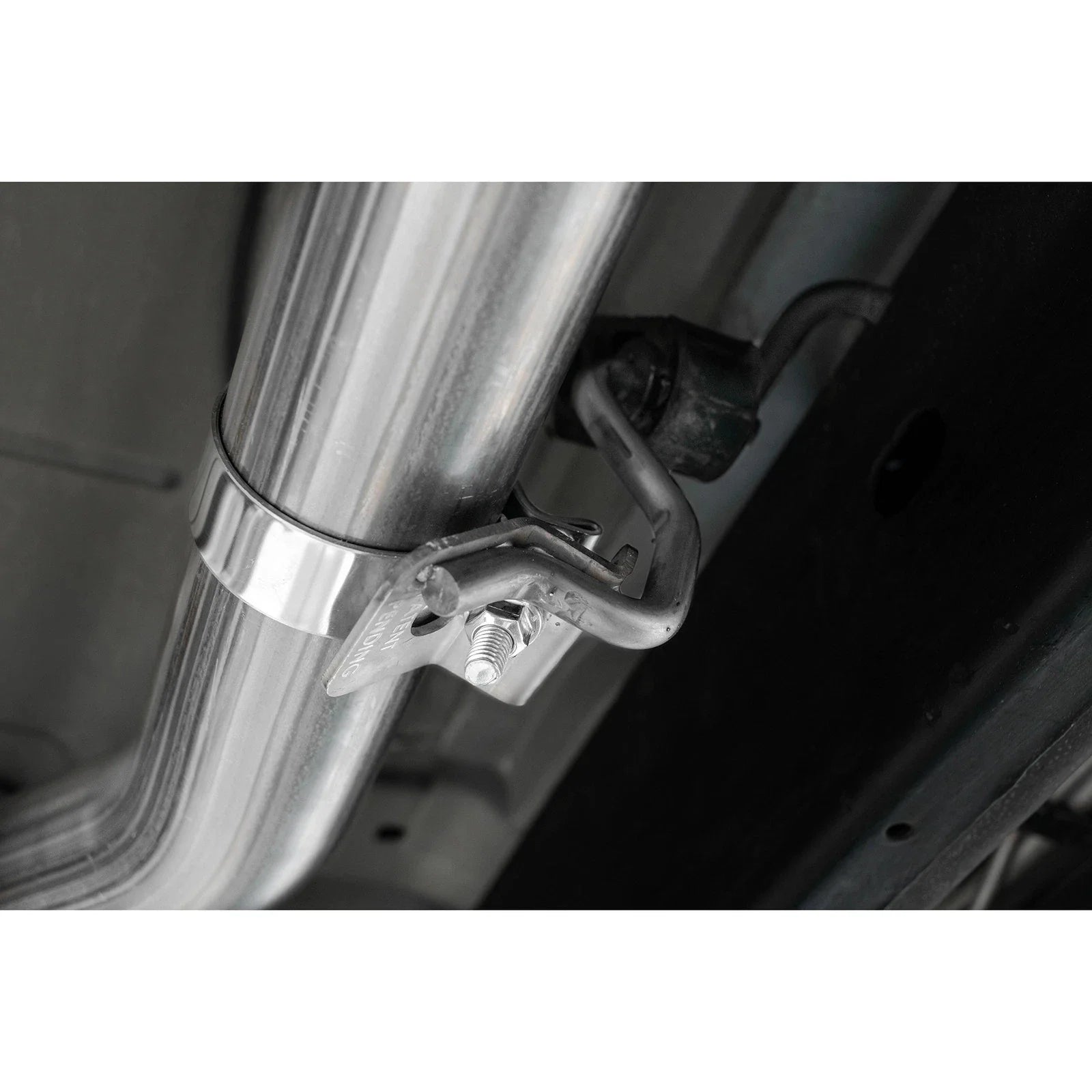 MBRP 15-20 GM Tahoe/Suburban/Yukon/Yukon XL/Escalade Aluminized Steel 3in. Cat Back -Single Side