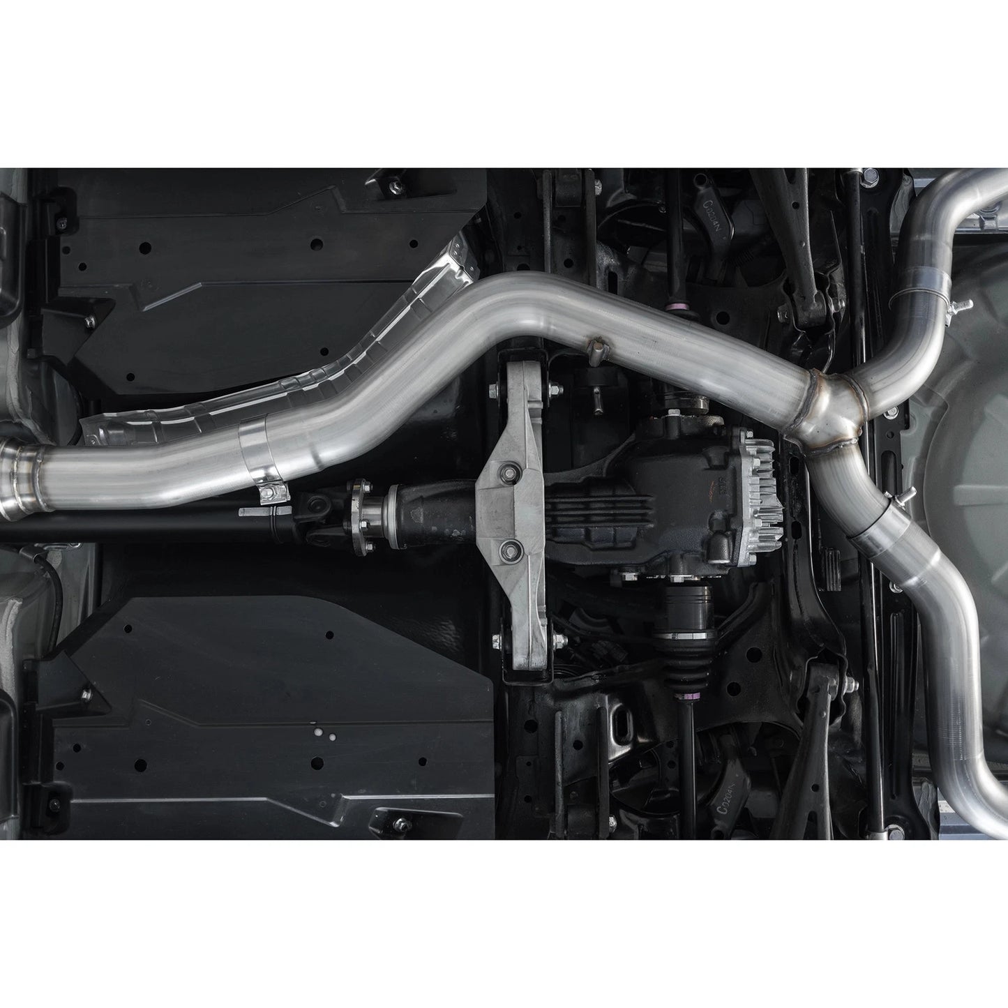 MBRP 15-19 Subaru WRX 2.0L/STI 2.5L 3in Dual Split Rear Exit w/ 3.5in CF Tips - T304 (Race Version)