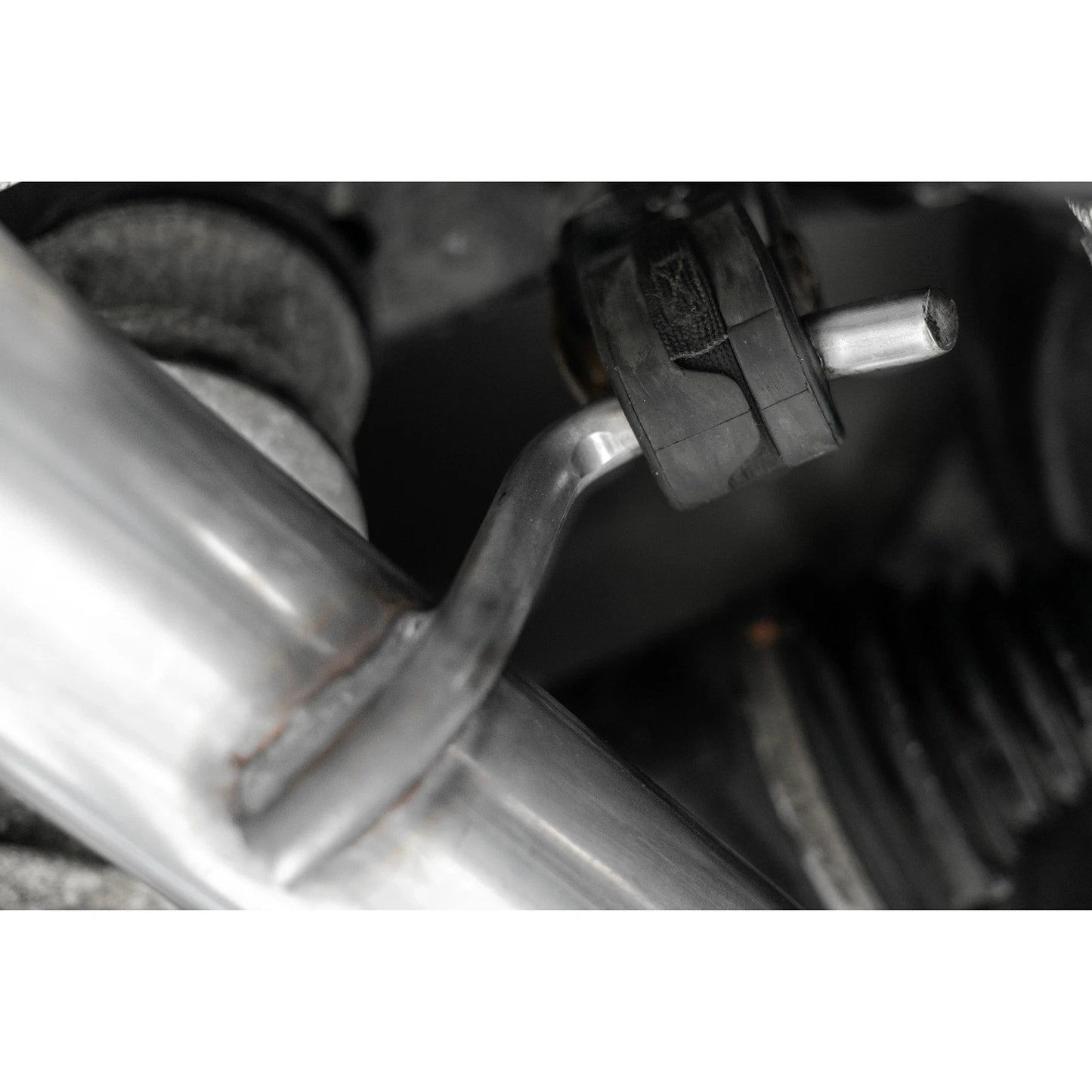 MBRP 15-16 Dodge Challenger RT 5.7L Aluminized Steel 3in Dual Rear Cat-back Quad Tips - Street