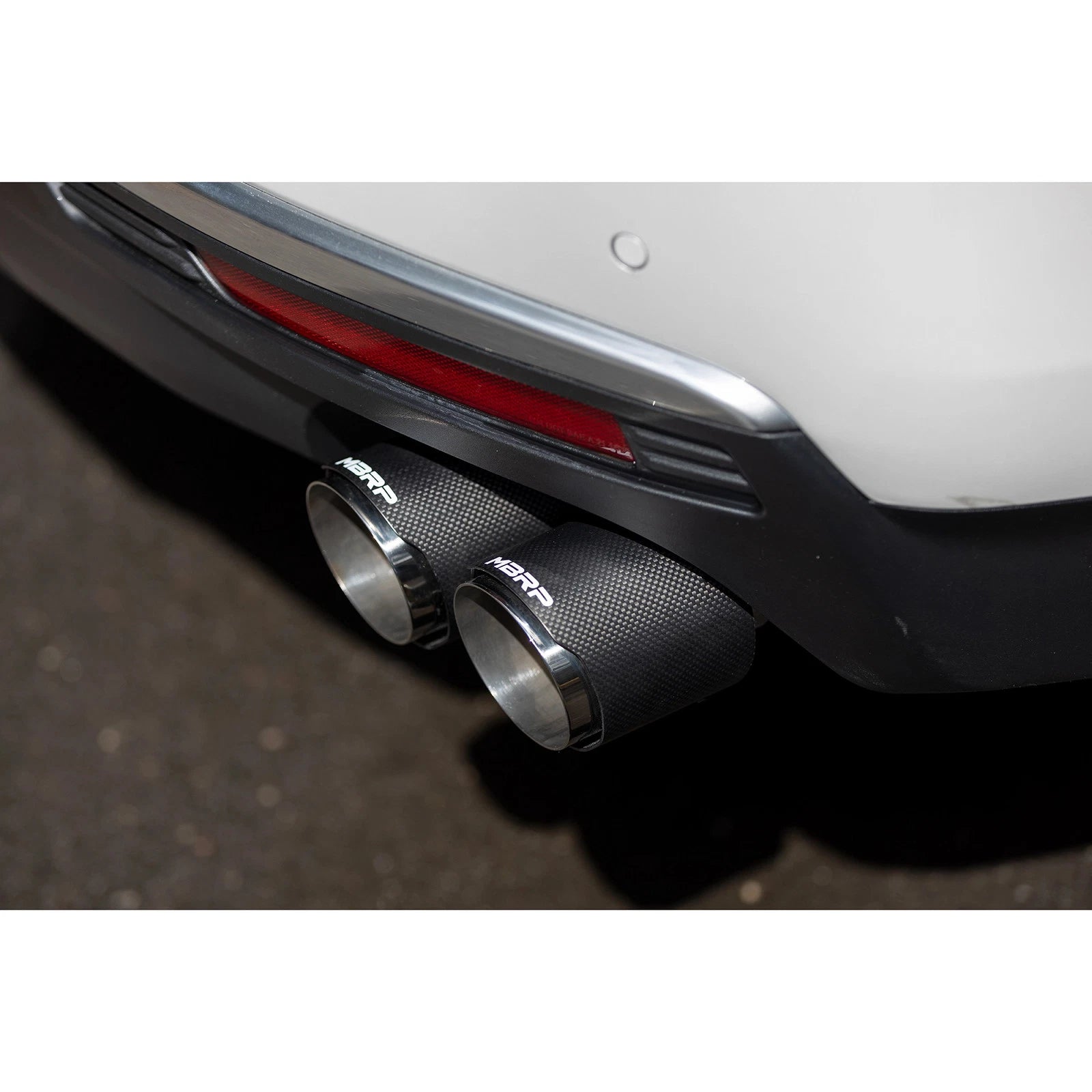 MBRP 21-24 Chevrolet Suburban XL 5.3L 3in T304 SS 2.5in Dual Split Carbon Fiber Cat-back