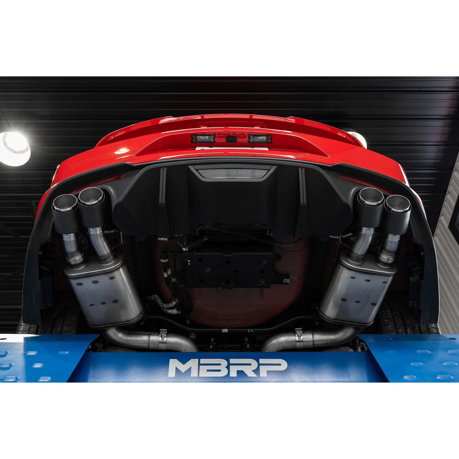 MBRP 18-22 Ford Mustang GT 5L T304 SS 3in Cat-Back Dual Rear w/4in Quad Carbon Fiber Tips (Street)