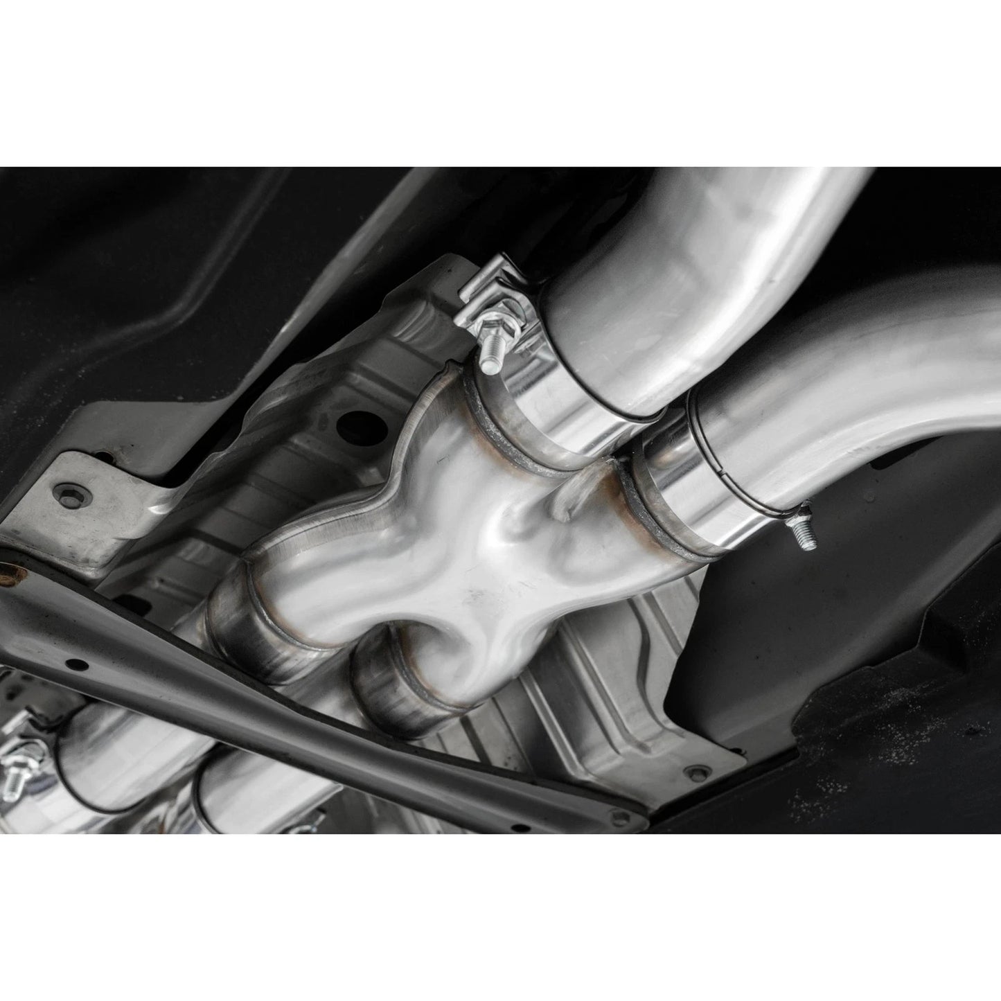 MBRP 17+ Infiniti Q60 3.0L RWD/AWD 3in Cat-Back Dual Split Rear Street Version w/4.5in OD Tips -T304