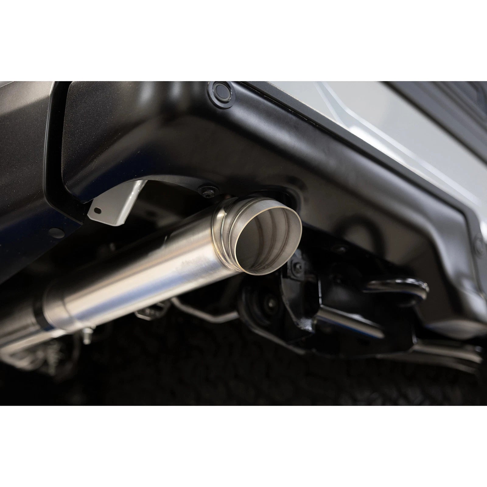 MBRP 2022+ Ford F-150 Raptor 3.5L / Raptor R 5.2L T304 3in Dual Rear Exit Turndown Axle Back Exhaust