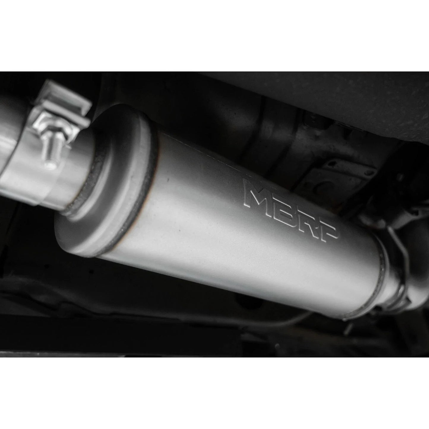 MBRP 99-04 Ford Mustang GT 4.6L 2.5in. Dual Split Rear AL Cat Back w/ 3.5in. Dual Wall Blk. Tips