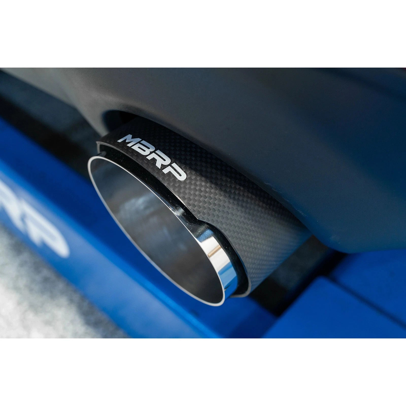 MBRP 17-21 Charger 5.7/6.1/6.4L 3in Dual Rear Exit SS Catback Exhaust w/ Carbon Fiber Tips