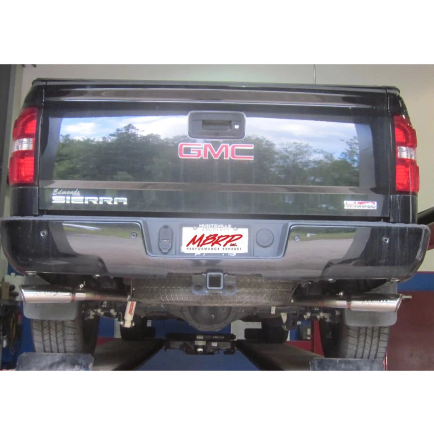 MBRP 14 Chevy/GMC 1500 Silverado/Sierra 4.3L V6/5.3L V8 Dual Split Side T409 3in Cat Back Exhaust