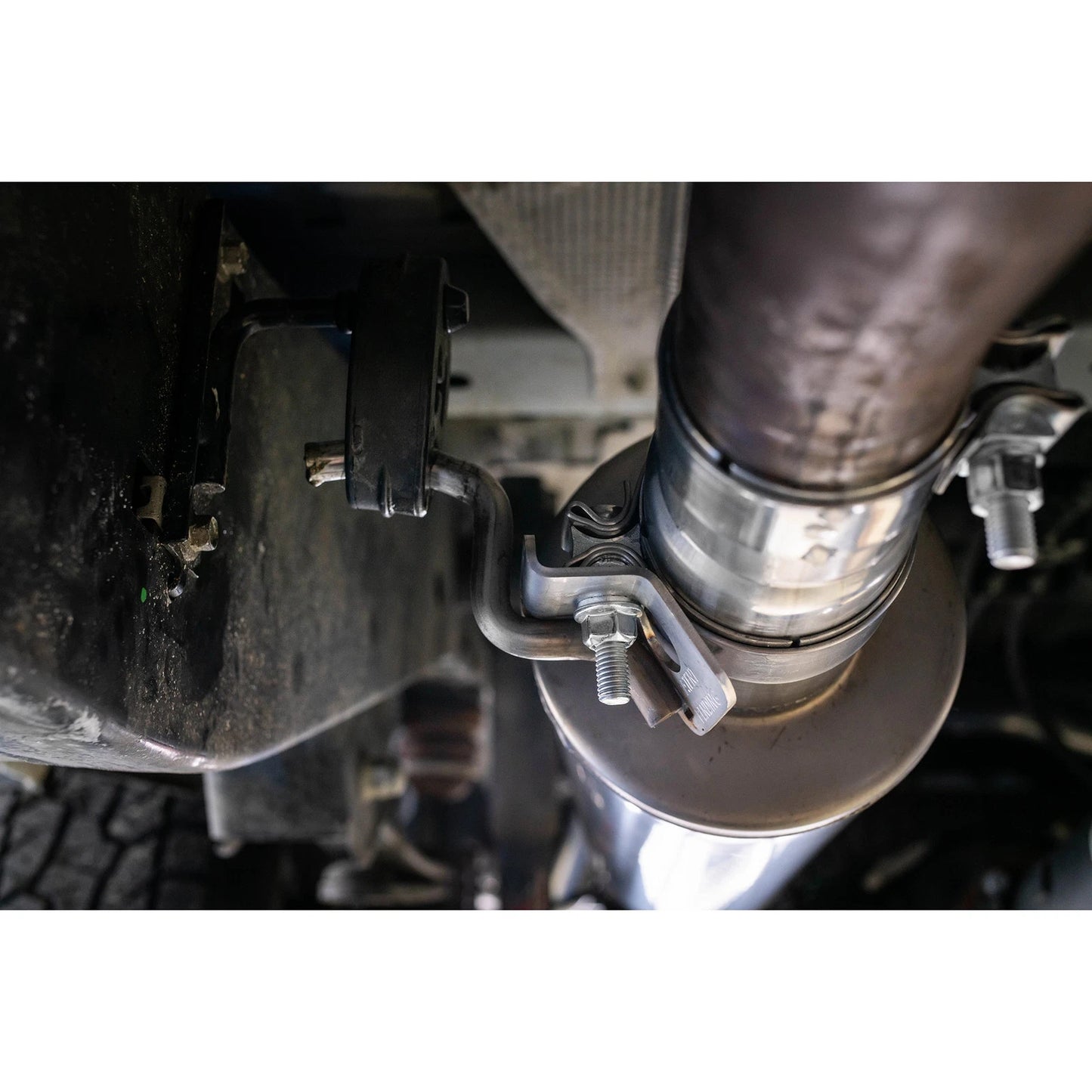 MBRP 19-20 Ford Ranger 2.3L 3in Dual Split Rear Outlet 4in OD Tips Black Coated Cat Back Exhaust