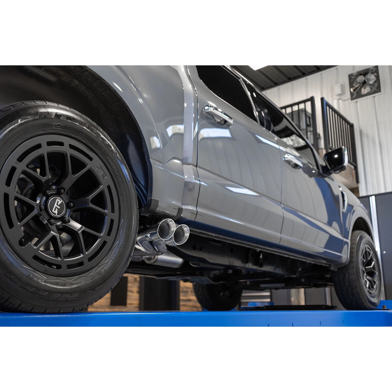 MBRP 2021+ Ford F150 Aluminized Dual Pre-Axle (Street Profile) 2.5in OD Tips 3in Cat Back Exhaust