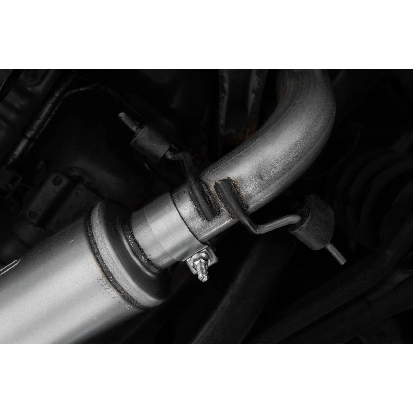 MBRP 99-04 Ford Mustang GT 4.6L 2.5in. Dual Split Rear AL Cat Back w/ 3.5in. Dual Wall Blk. Tips