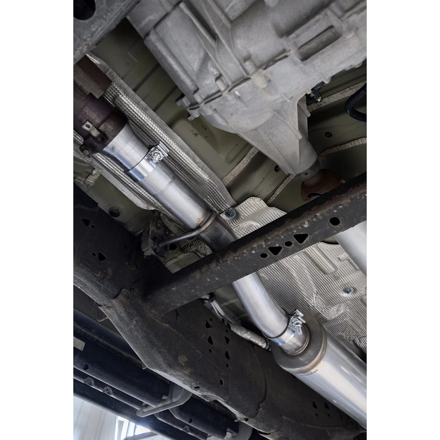 MBRP 2021+ Chevy Tahoe / GMC Yukon T304 SS 3in Cat-Back Dual Split Exhaust w/ Quad Carbon Fiber Tips