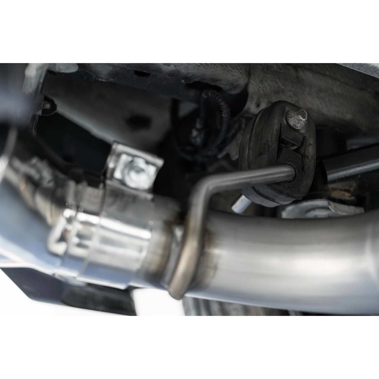 MBRP 15-19 VW Golf R MK7/MK7.5 3in T304 Cat Back Exhaust w/ Carbon Fiber Tips