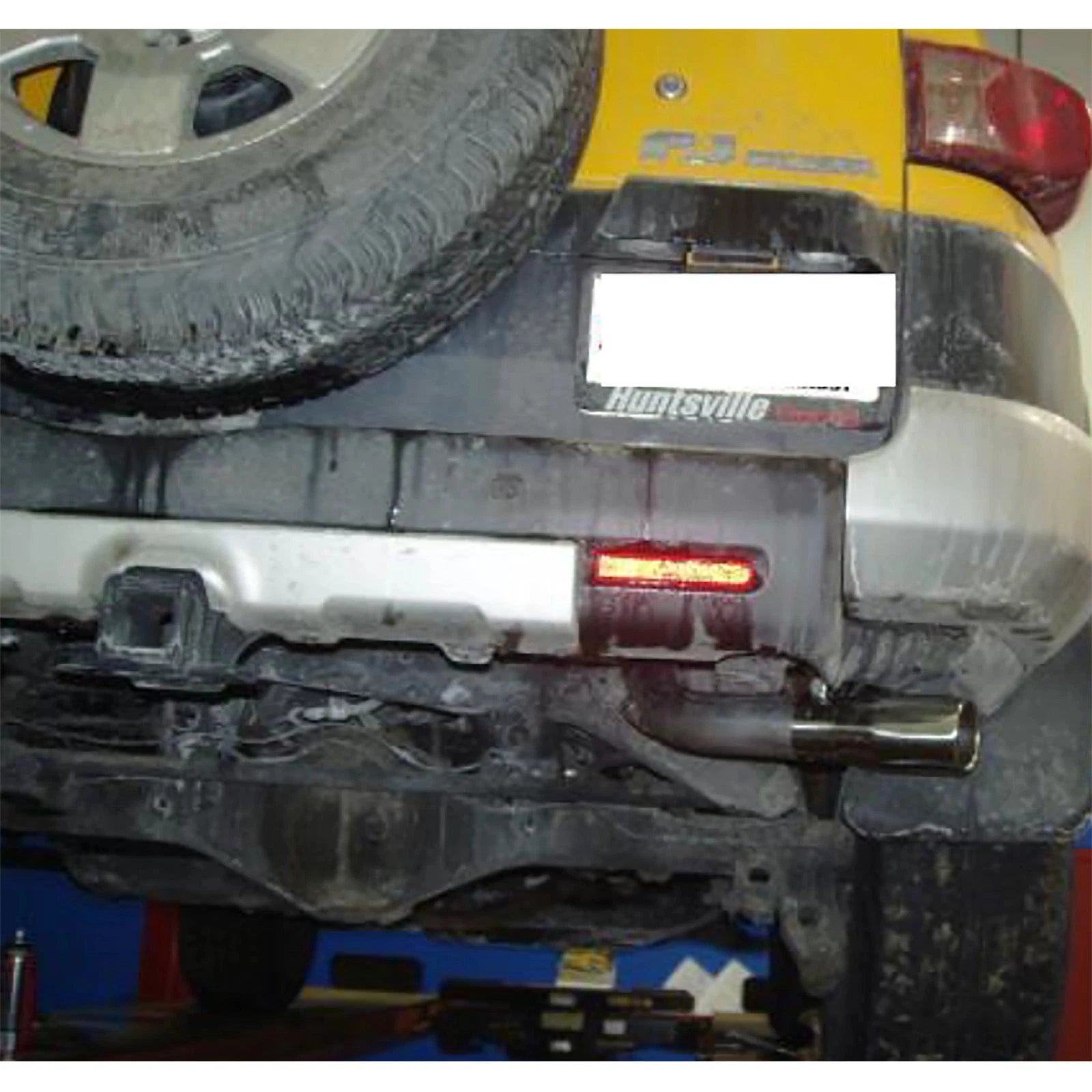 MBRP 2007-2009 Toyota FJ 4.0L V6 Cat Back Single Rear Exit