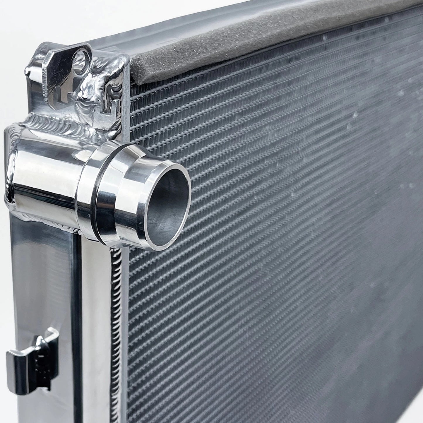 CSF 2020+ Toyota A90/A91 GR Supra / 2019+ BMW Z4 (2.0/3.0L) / 19-21 BMW G2X All-Aluminum Radiator