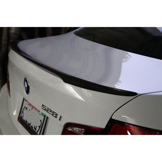 BMW F10 PERFORMANCE STYLE CARBON FIBER SPOILER