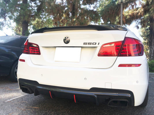 M4 Style Carbon Fiber Trunk Lip - F10 5-series