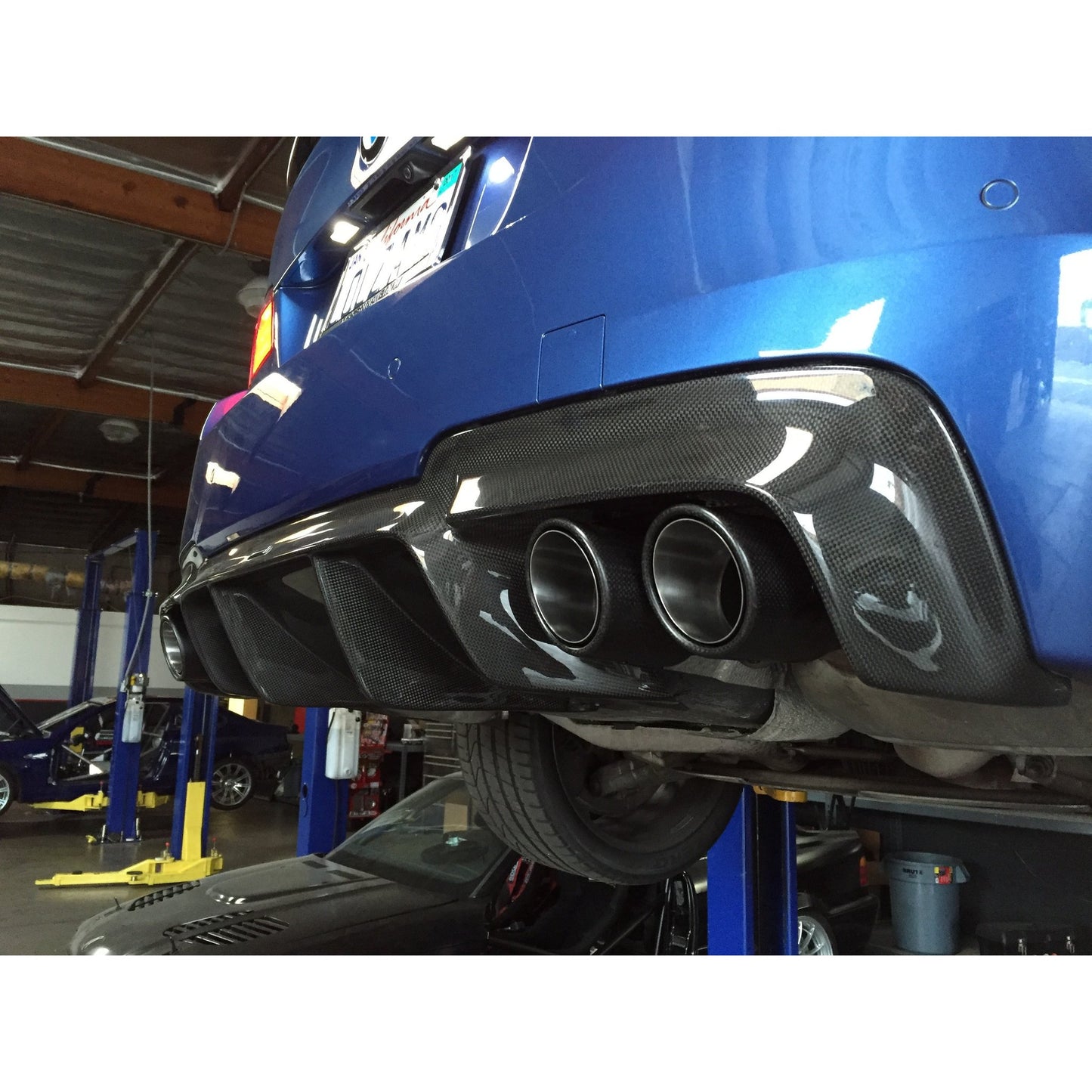 BMW F10 M5 CARBON FIBER EXHAUST TIPS