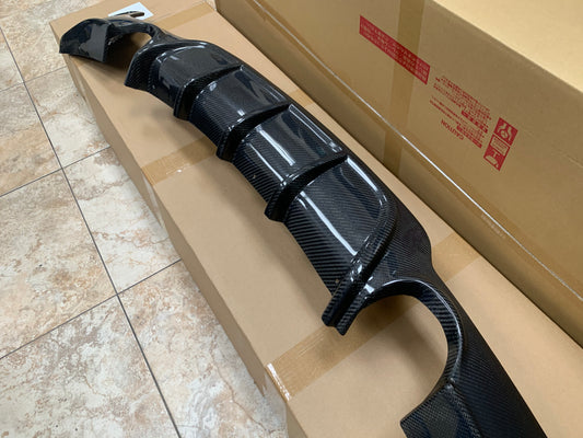 Performance Carbon Fiber Diffuser (Dual Exit Exhaust) - F32 4-series
