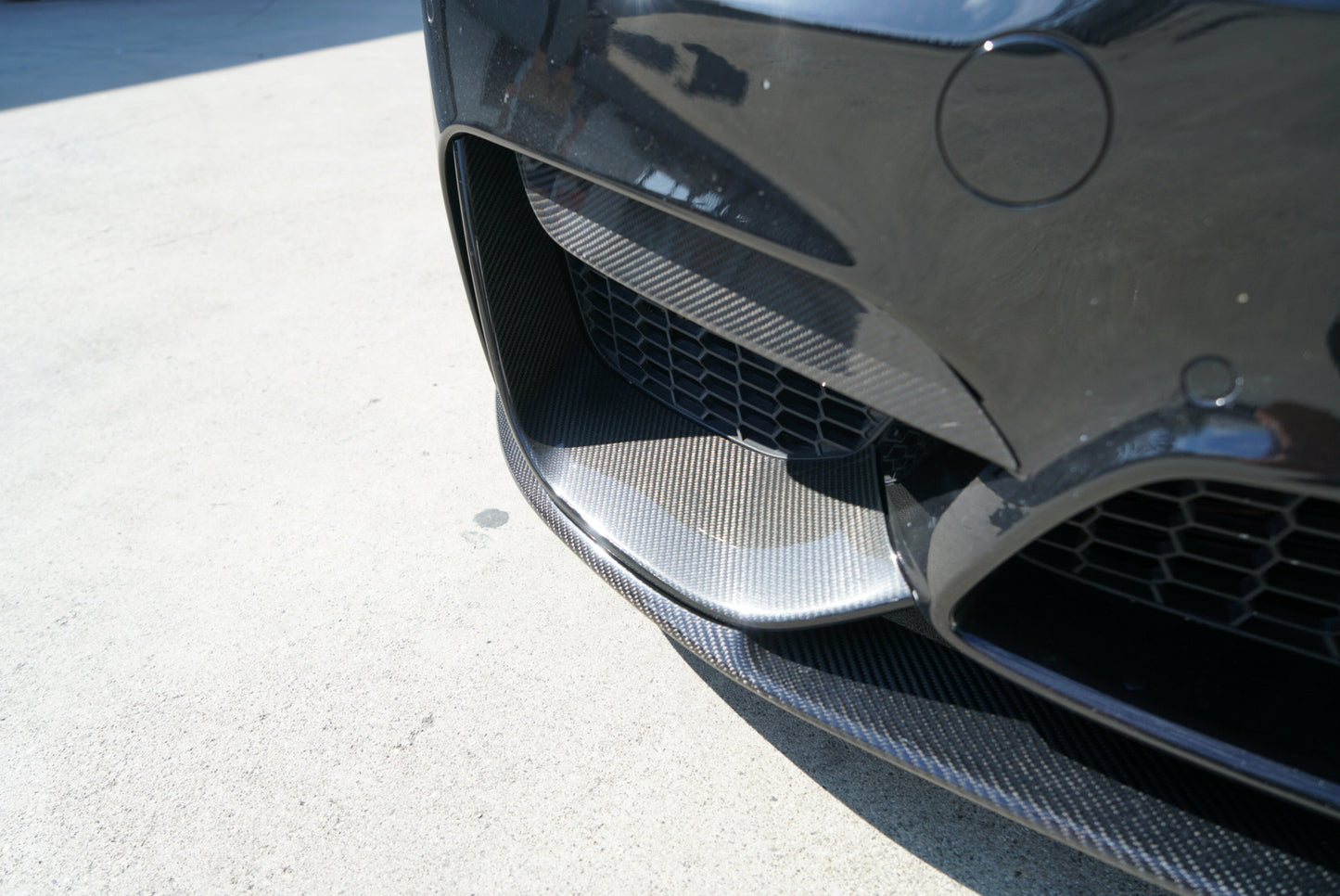 F8X M3 M4 3PC MPERFORMANCE LIP
